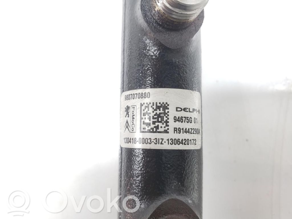 Volvo V40 Polttoainepääputki 