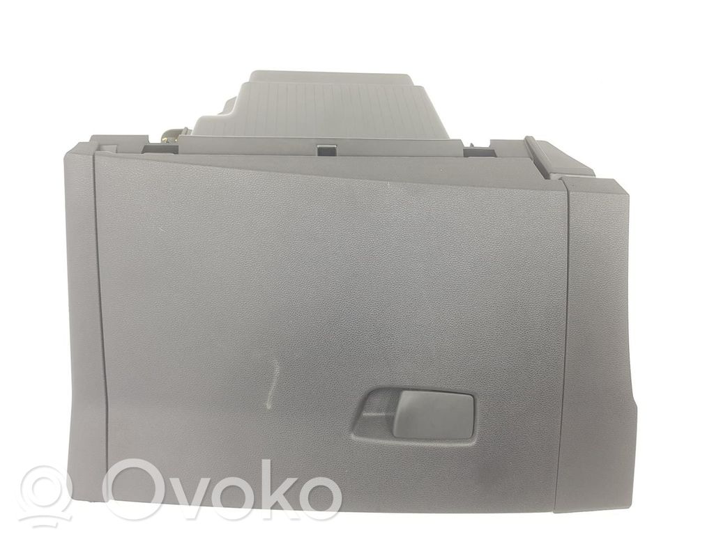 Guantera   681081375R,682529126R