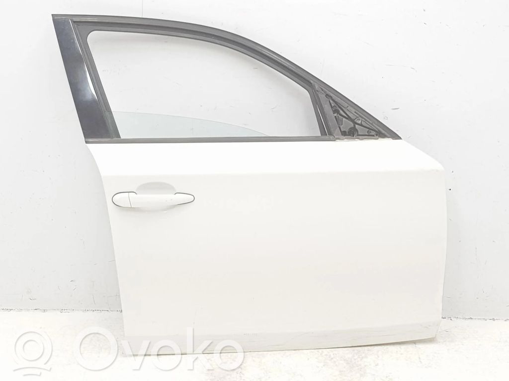 BMW 1 E82 E88 Дверь 