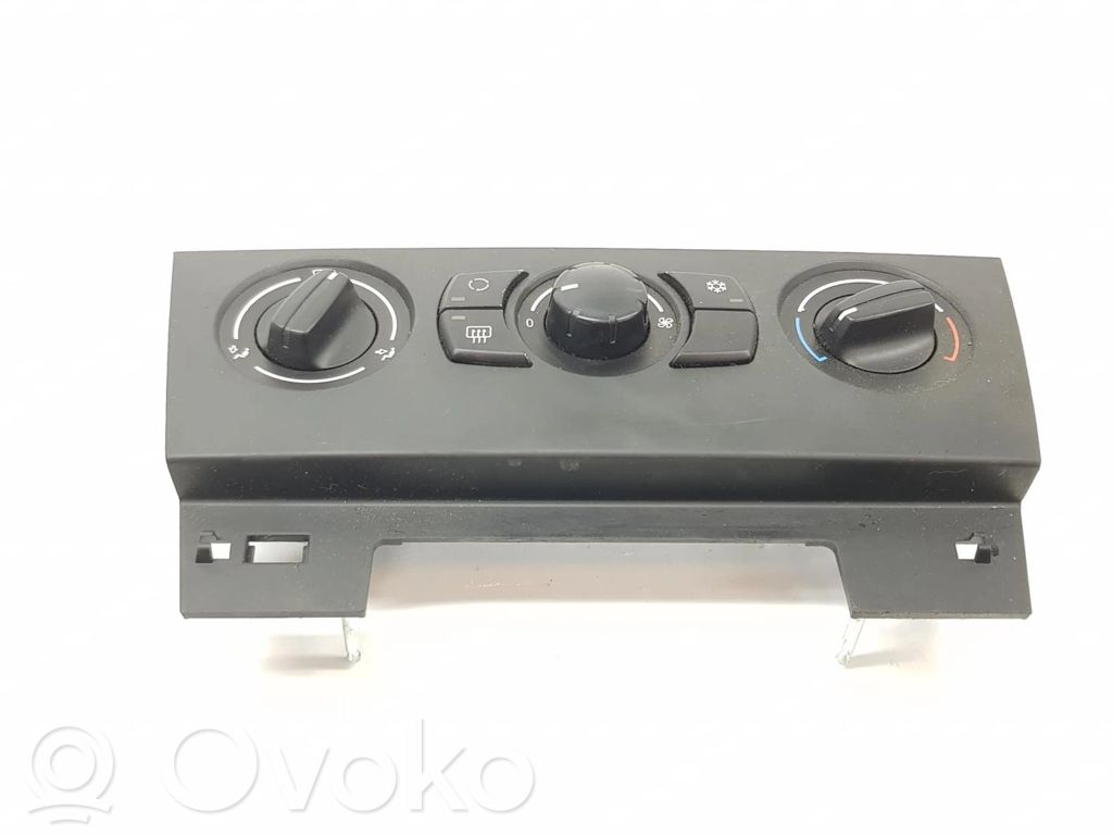 Climate control unit   64119236778,9286618