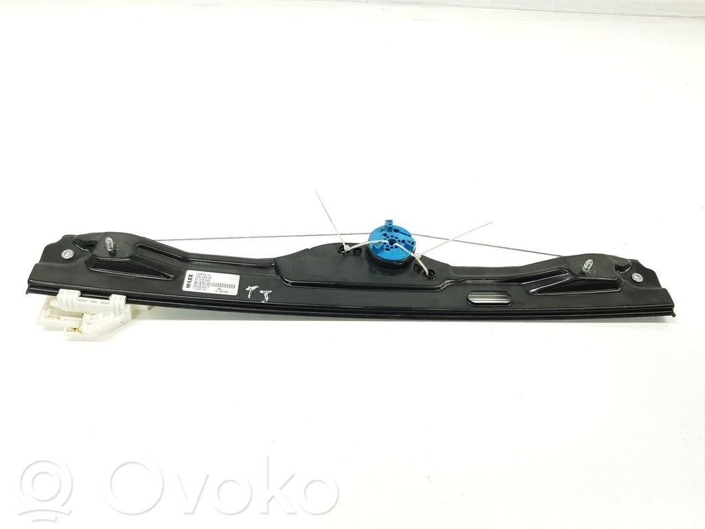BMW 2 F46 Elektryczny podnośnik szyby drzwi tylnych 