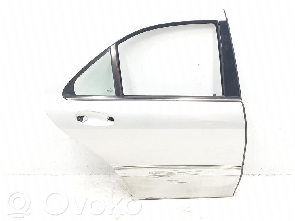 Mercedes-Benz S W220 Puerta trasera 