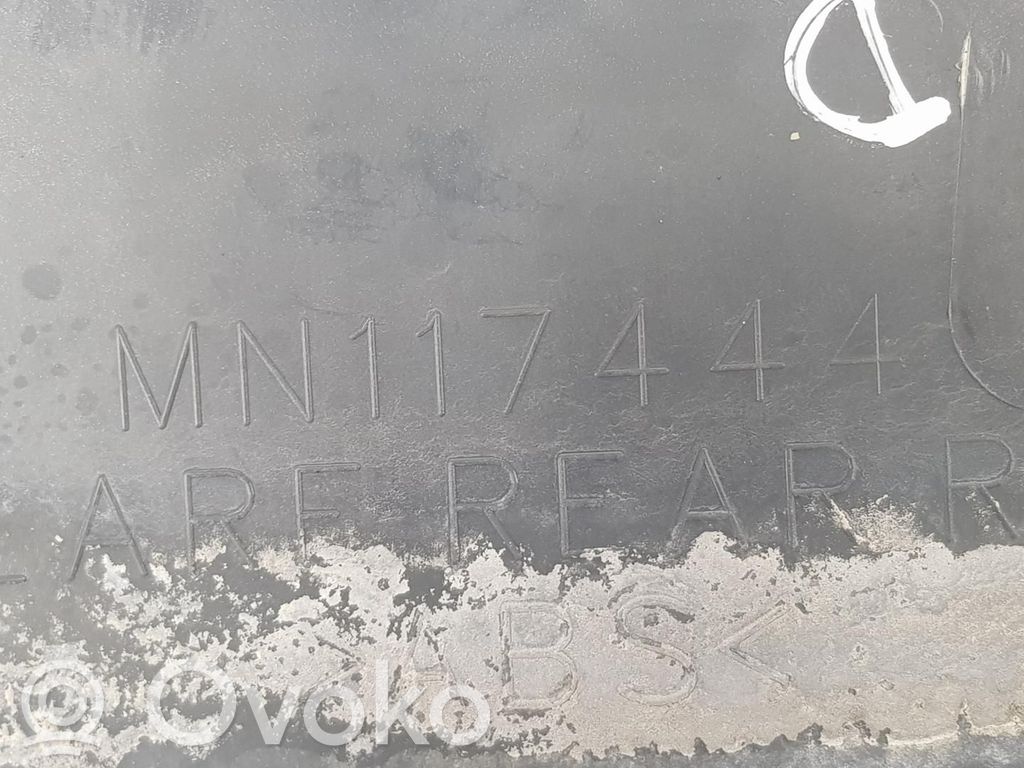 Listwa błotnika tylnego   MN117444,7420A034HA