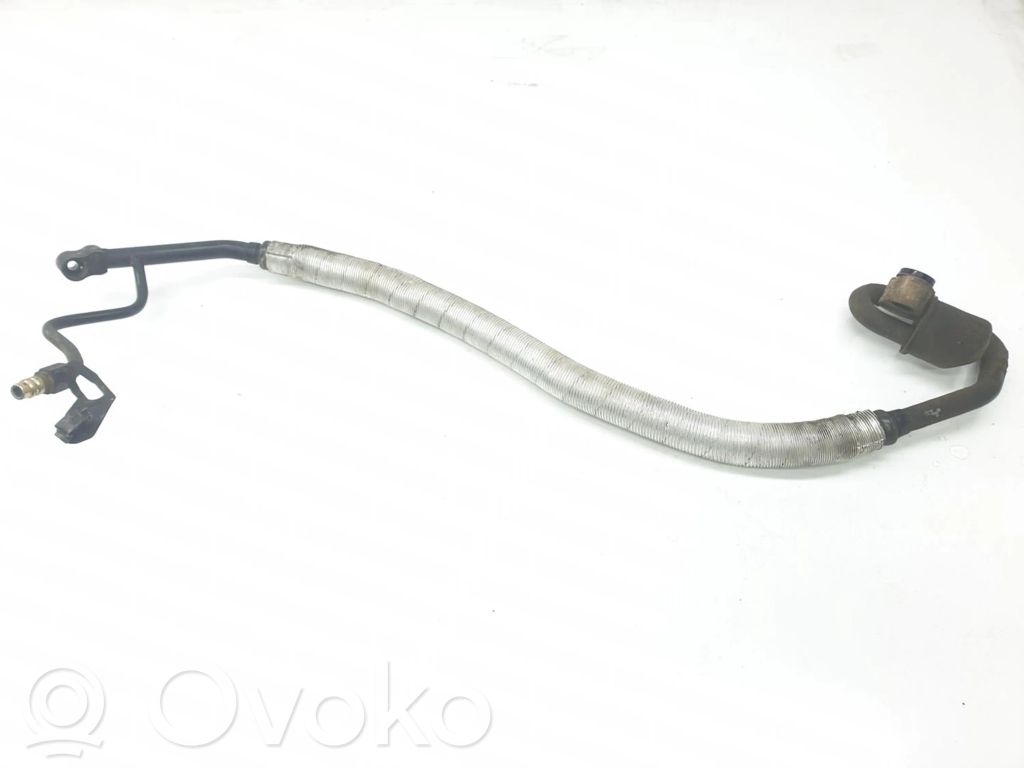 BMW 3 E46 Ilmastointilaitteen putki (A/C) 