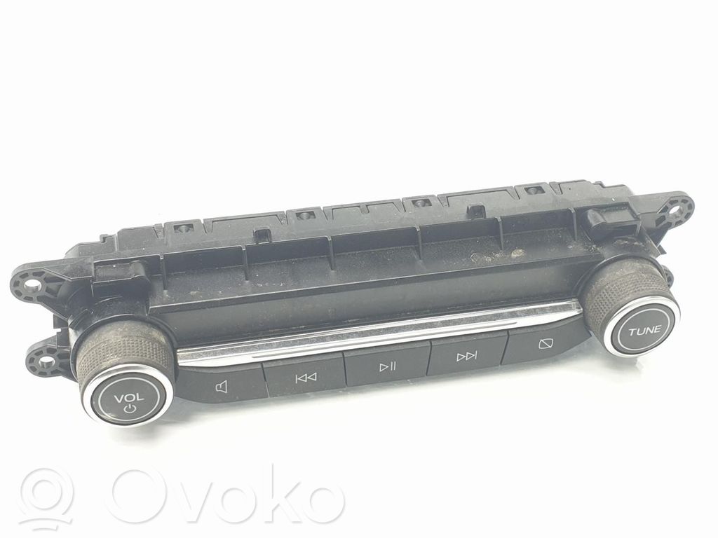 Interruptor de control multifunción   LJ6T18K811CB,2474701