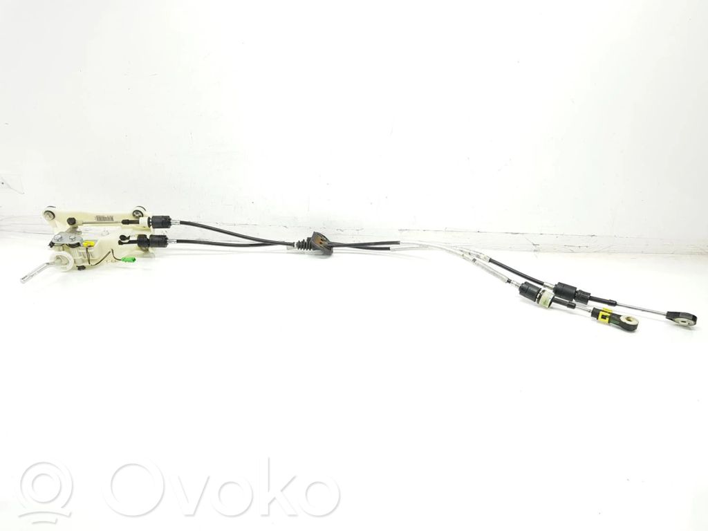 Volvo V40 Gear shifter/selector 