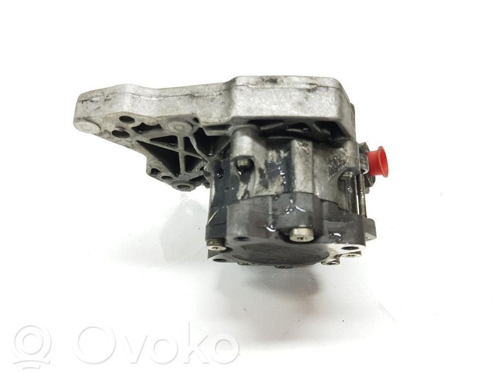 BMW 5 E60 E61 Vairo stiprintuvo siurblys 