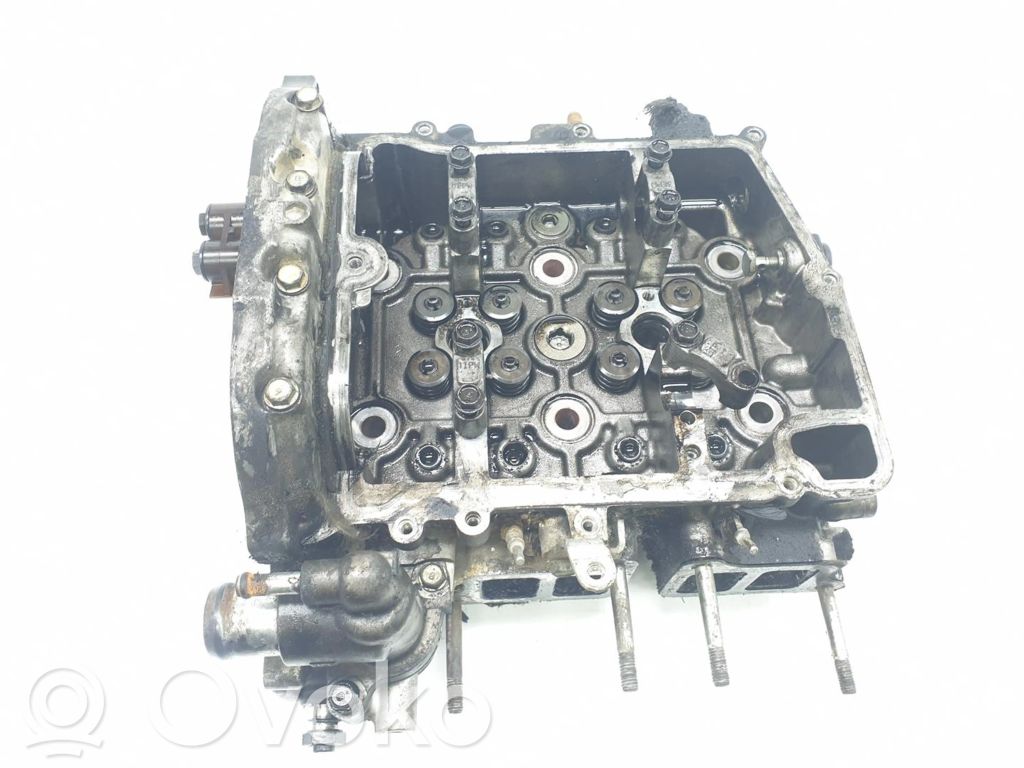 Subaru Forester SH Engine head 