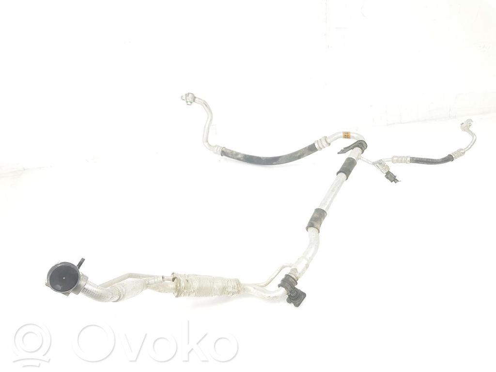 Hyundai i30 Wąż / Przewód klimatyzacji A/C 