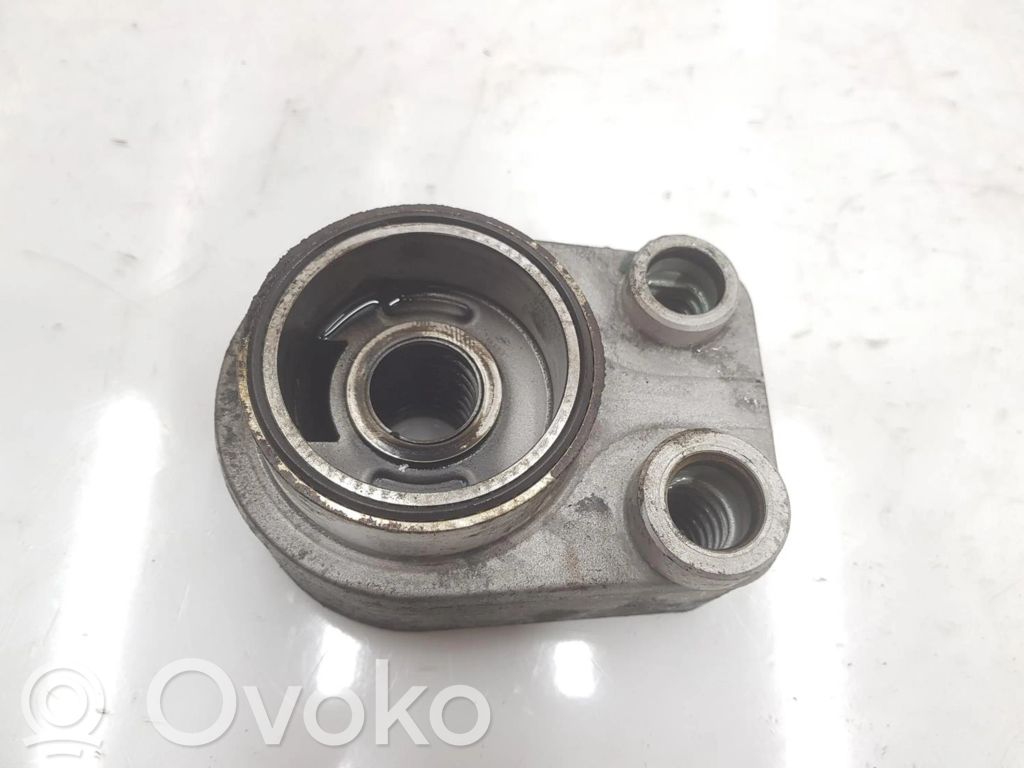 Nissan Note (E12) Radiatore dell’olio del motore