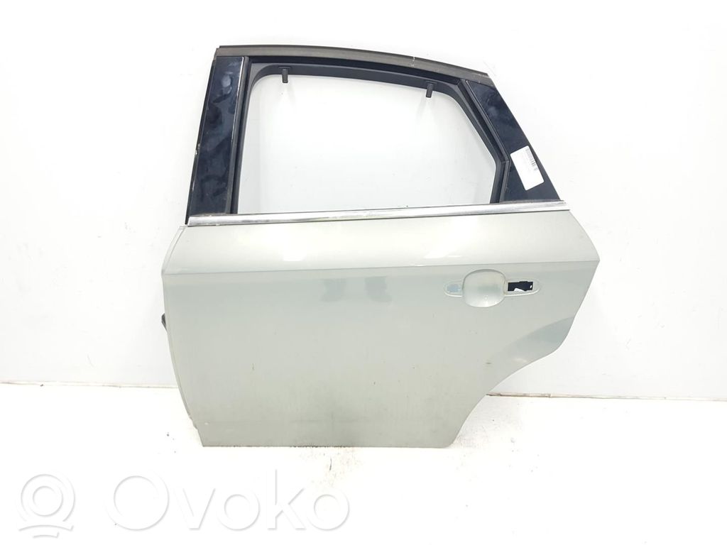 Ford Mondeo MK IV Puerta trasera 