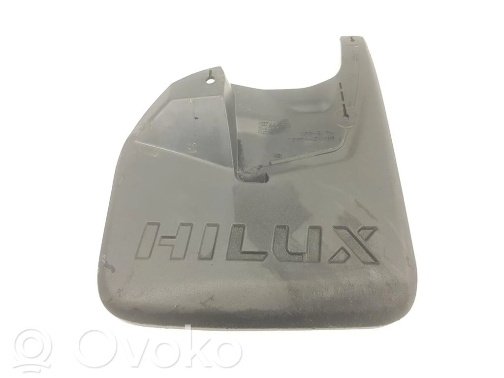 Toyota Hilux (N140, N150, N160, N170) Chlapacze przednie 