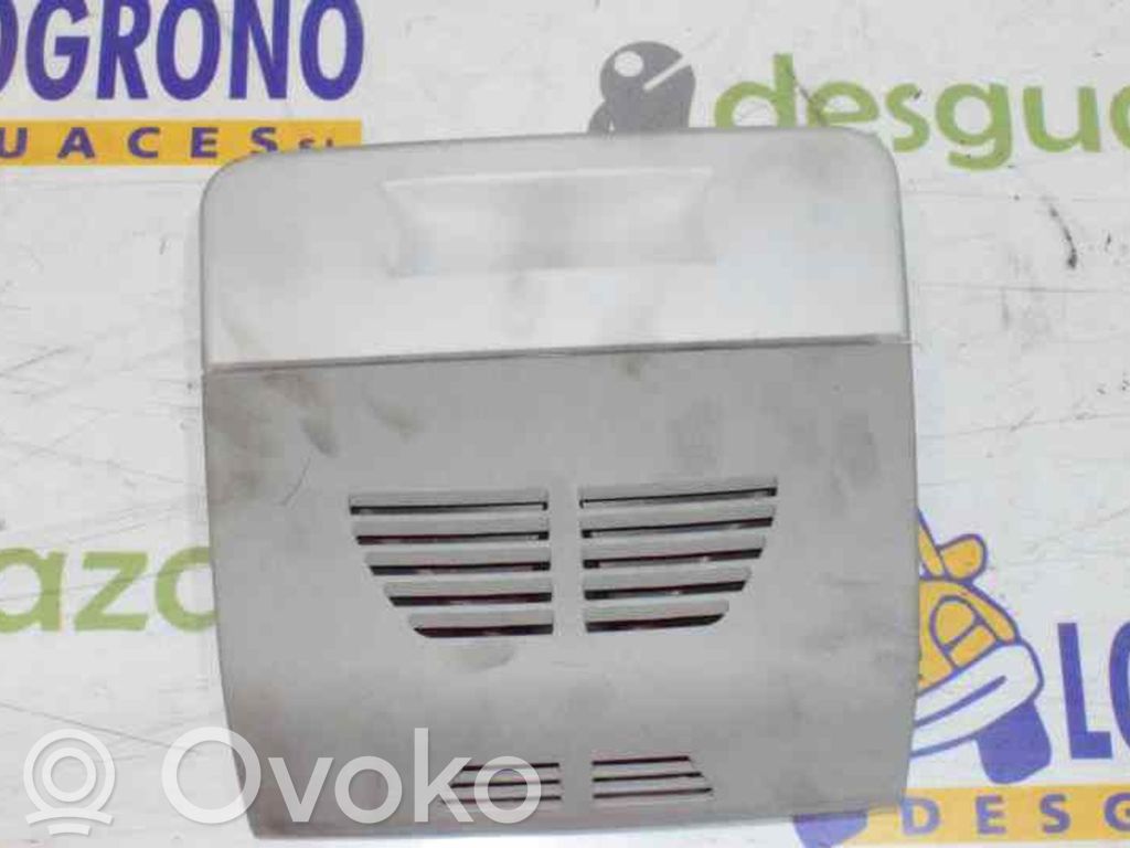 Etuistuimen valo   6945198