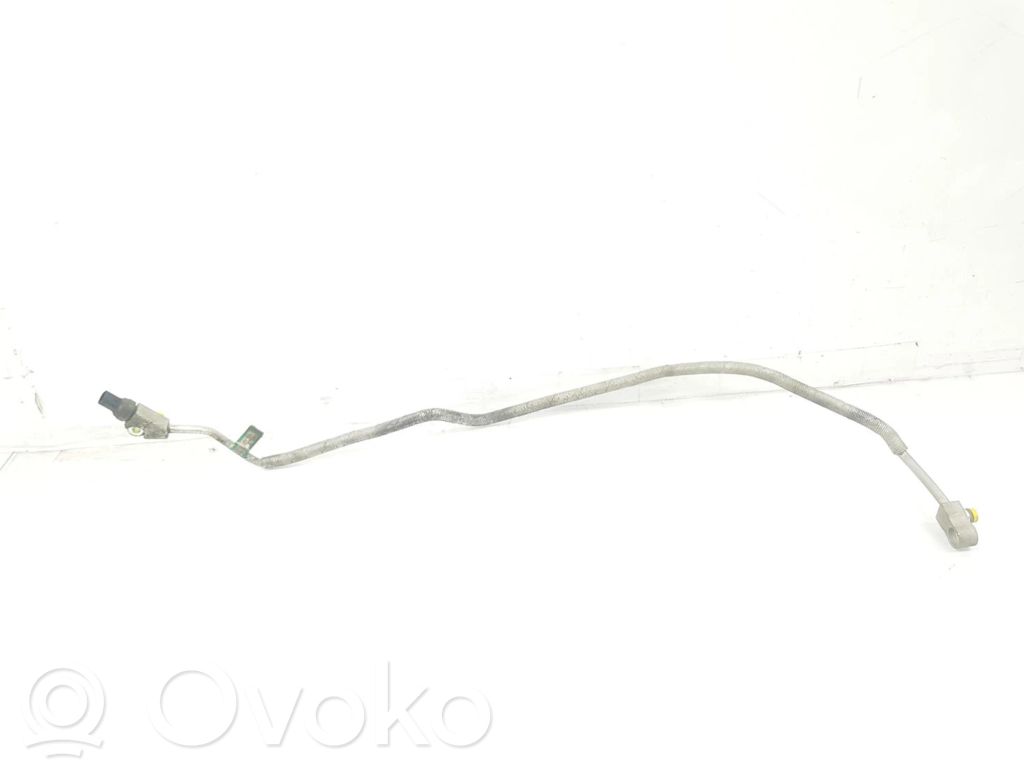 BMW X3 E83 Ilmastointilaitteen putki (A/C) 