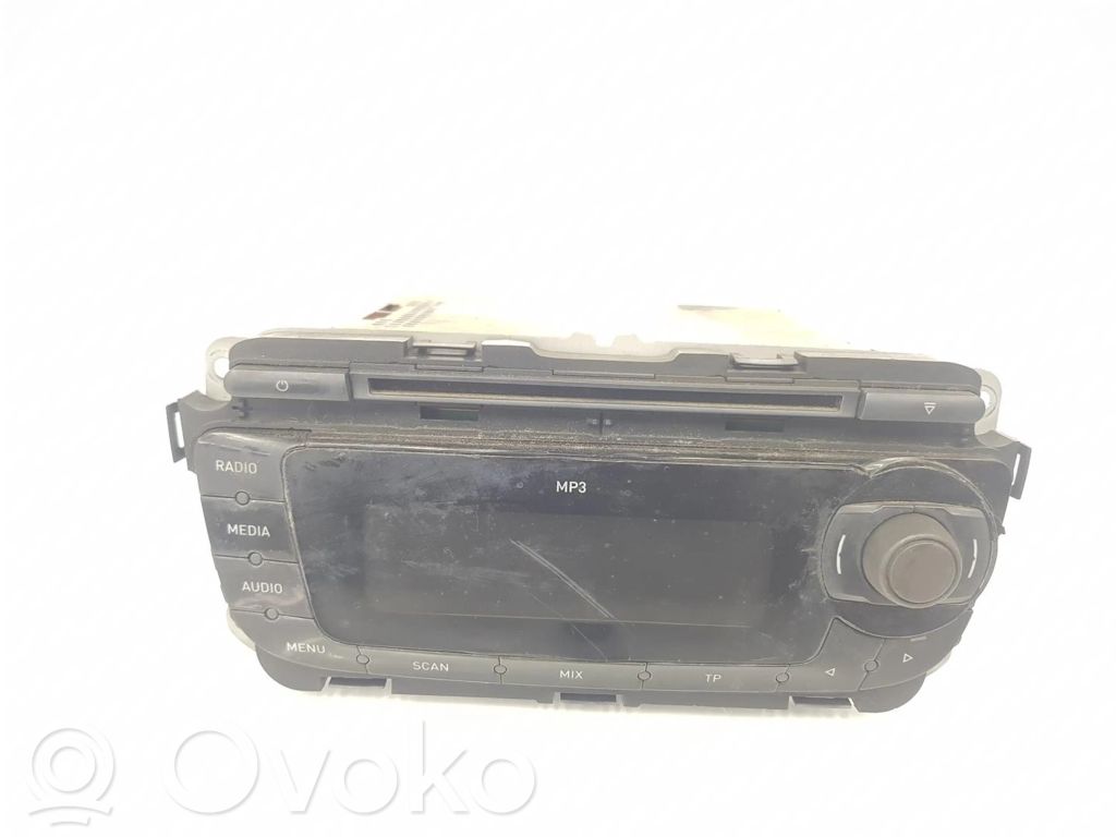 Seat Ibiza IV (6J,6P) Radio / CD-Player / DVD-Player / Navigation 