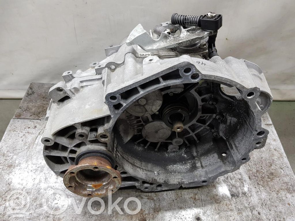 Seat Leon (5F) Manual 5 speed gearbox 