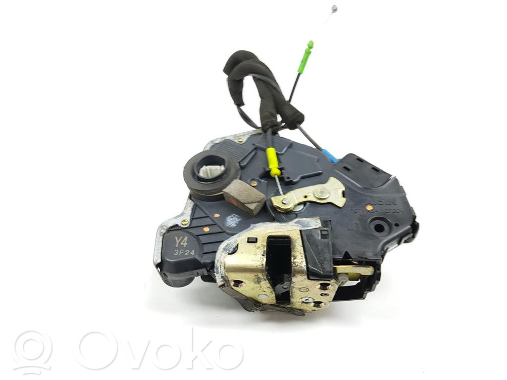 Toyota Land Cruiser (J120) Etuoven lukko 