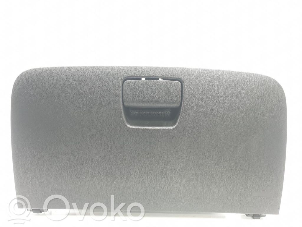 Opel Mokka X Handschuhfach 