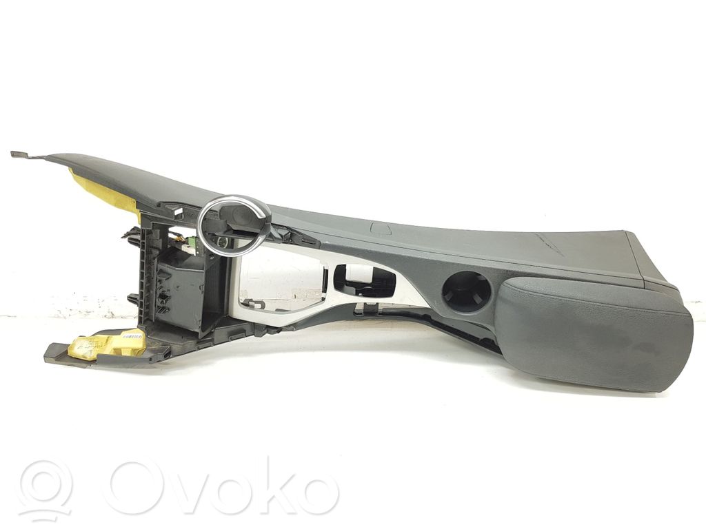 Armrest   1662704,2993631
