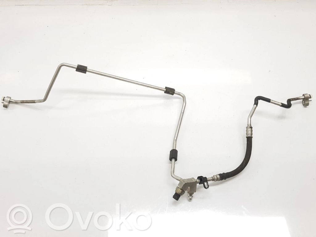 BMW 1 F20 F21 Conductă/furtun aer condiționat (A/C)