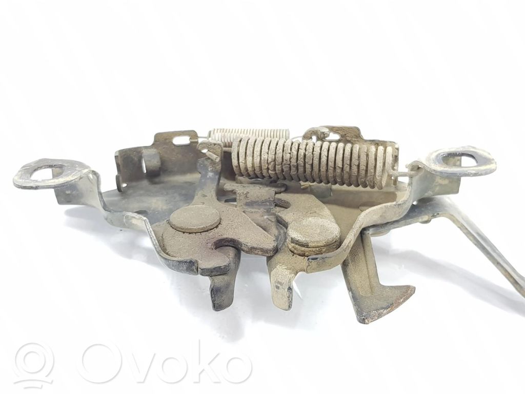 Nissan Terrano Tie down hook / loop 