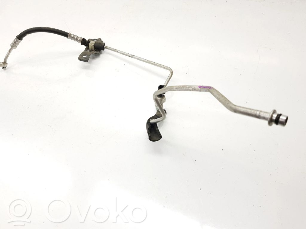 Mazda 3 II Ilmastointilaitteen putki (A/C) 