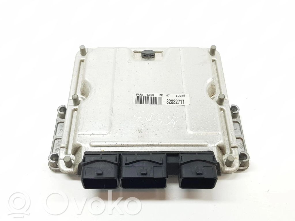 Peugeot 307 Engine control unit/module 