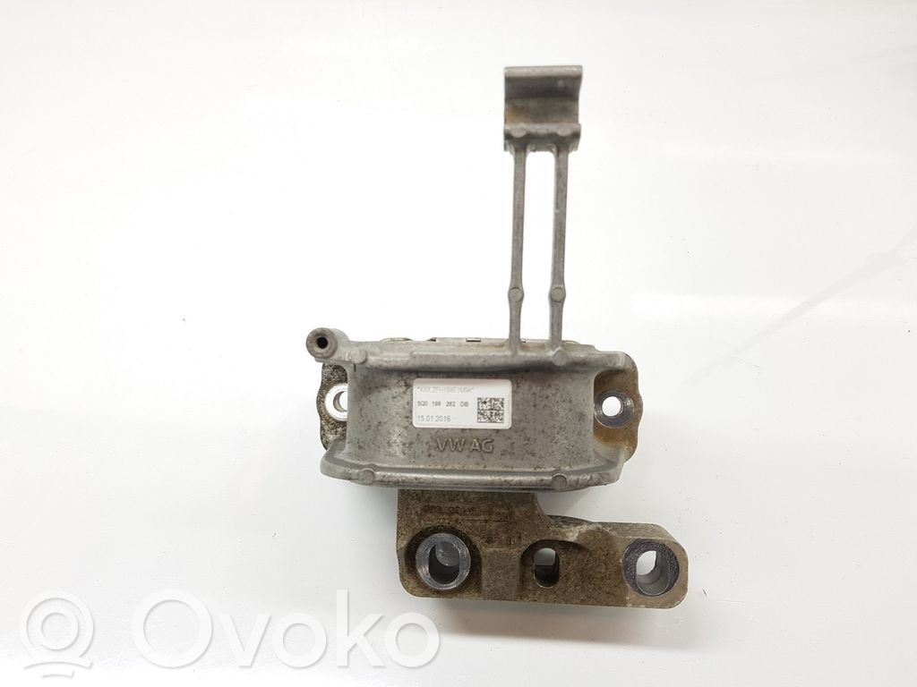 Volkswagen Touran III Wspornik / Mocowanie silnika