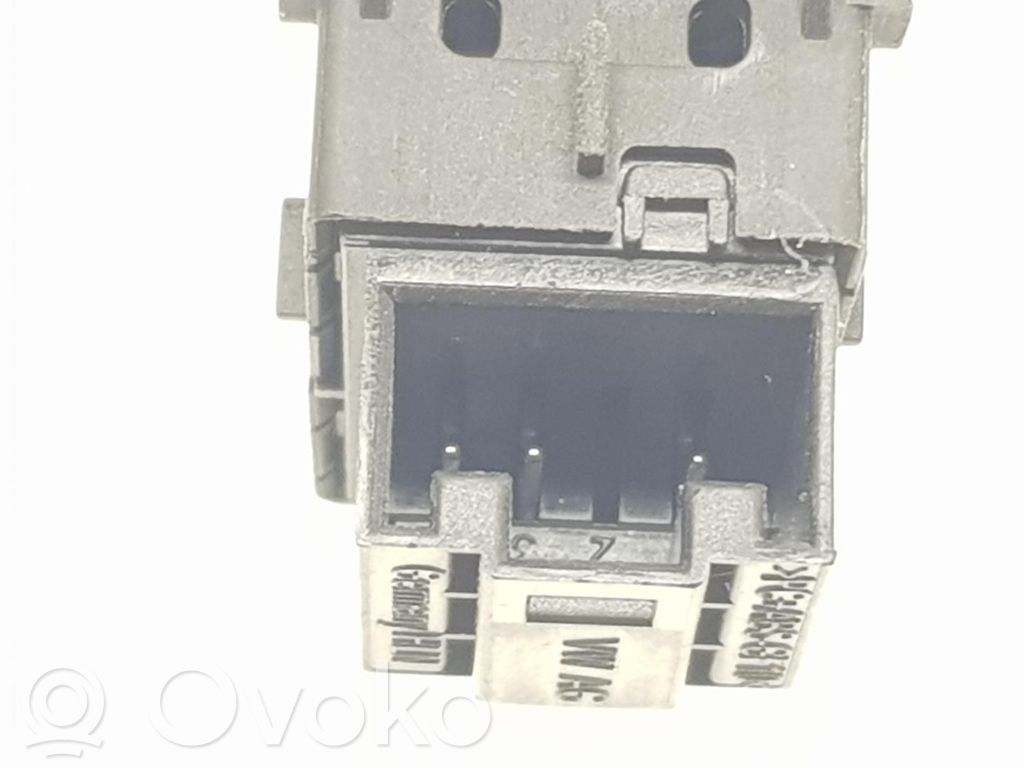 Comutator comandă geamuri electrice   5G0959855N,5G0959855N