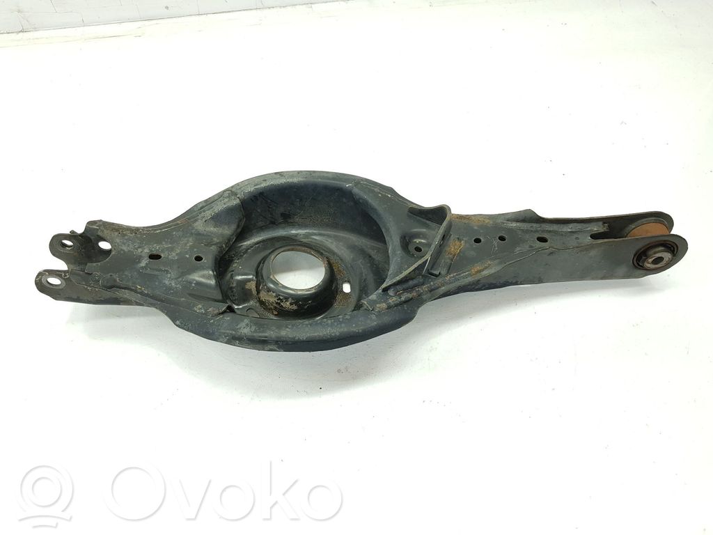 Brazo de suspensión trasero   KD3528350,KD3528350