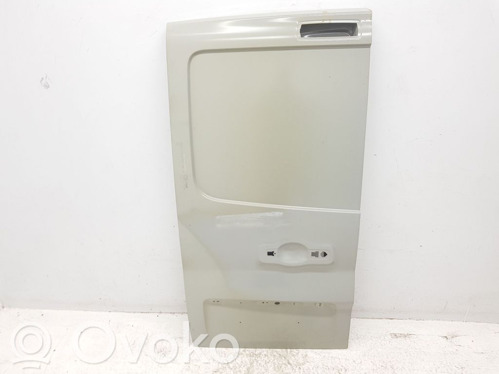 Renault Trafic III (X82) Puerta trasera 