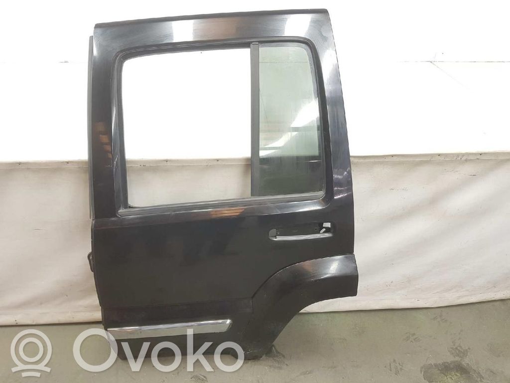 Jeep Cherokee KJ Puerta trasera 