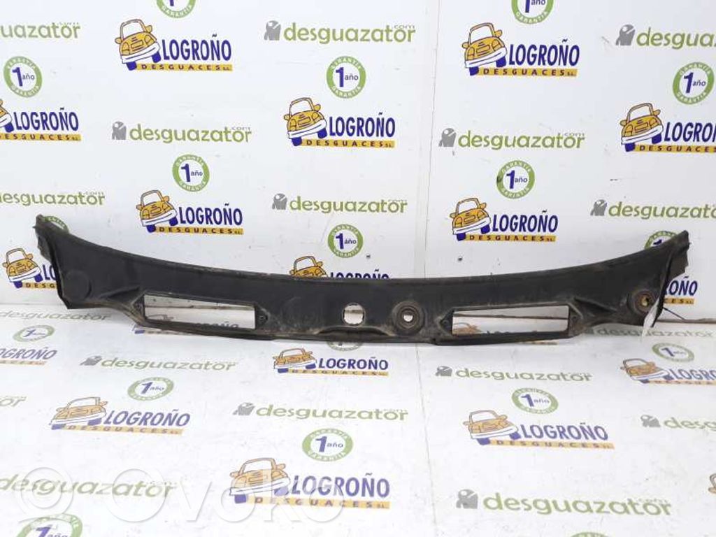 BMW 1 E81 E87 Wiper trim 