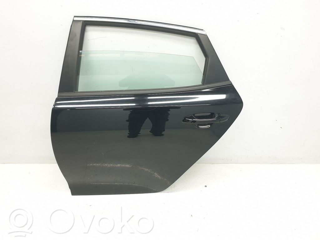 KIA Optima Galinės durys 