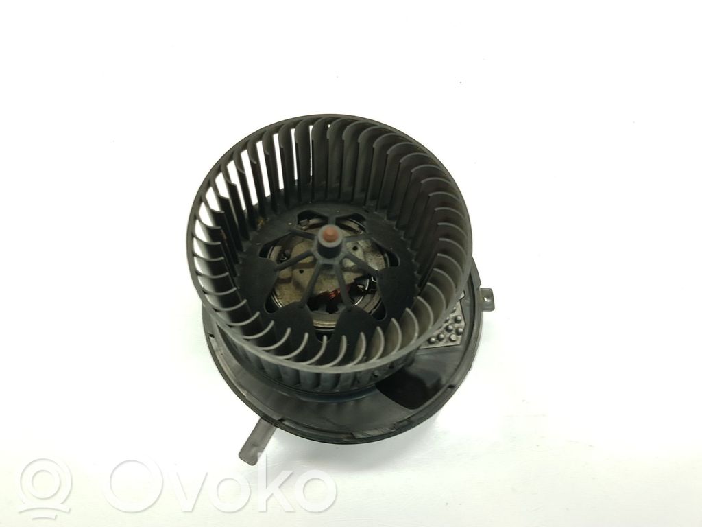Volkswagen Golf VI Pulseur d'air habitacle
