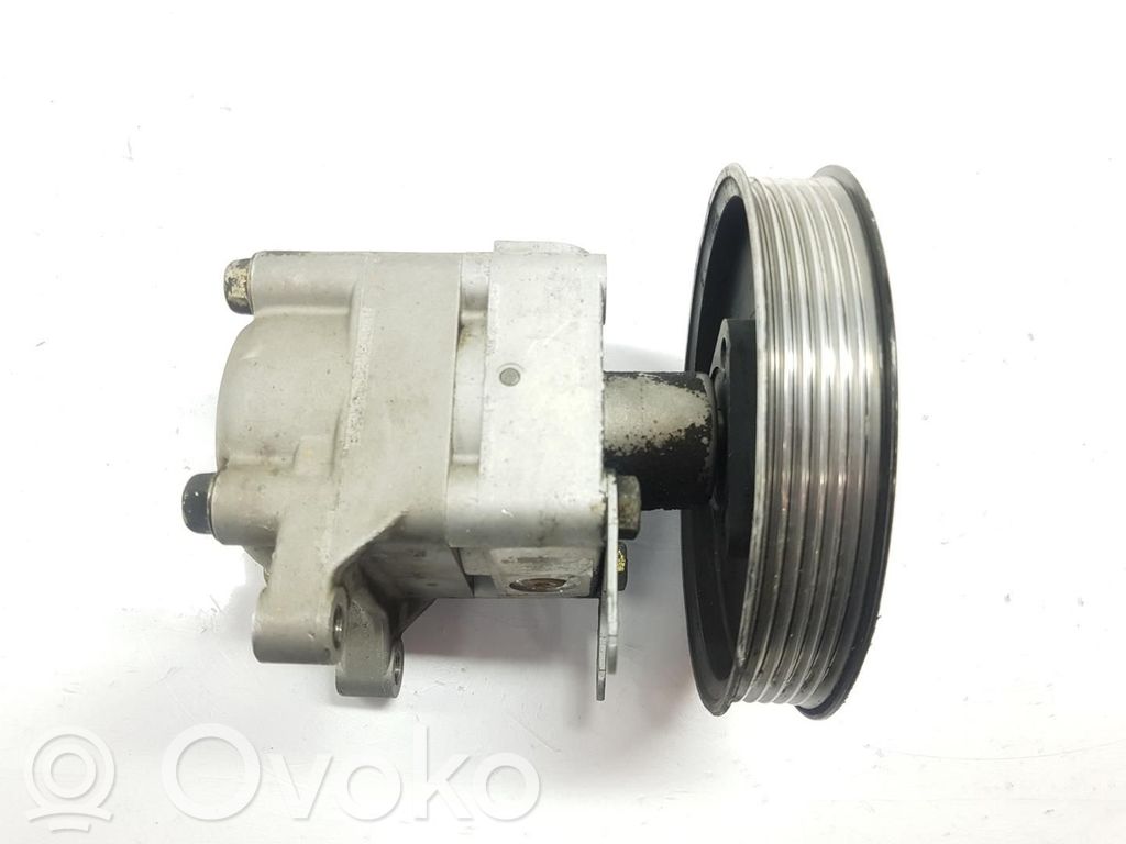 BMW 3 E46 Power steering pump 