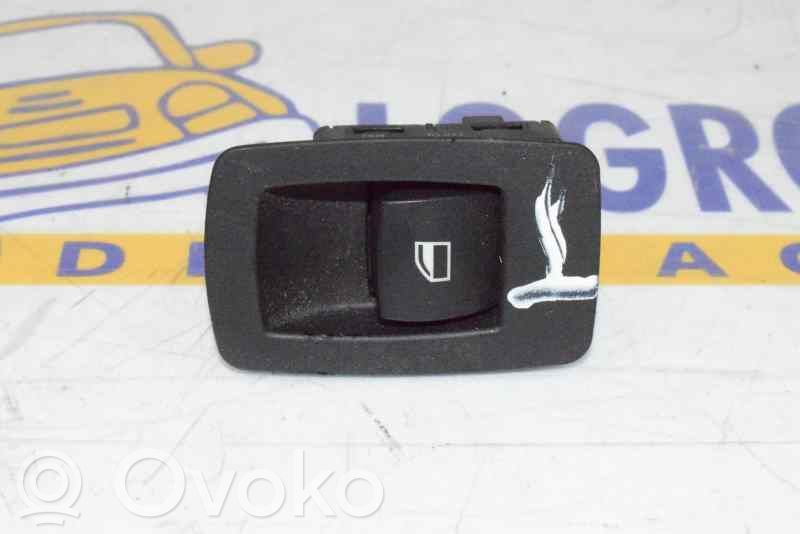 Electric window control switch   61316952001,6952001,61316945874