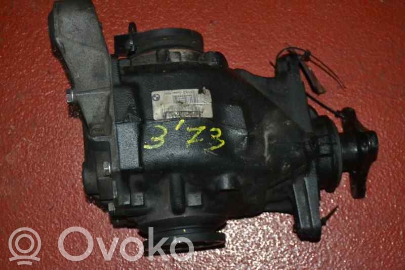 BMW 3 E90 E91 Galinis reduktorius 