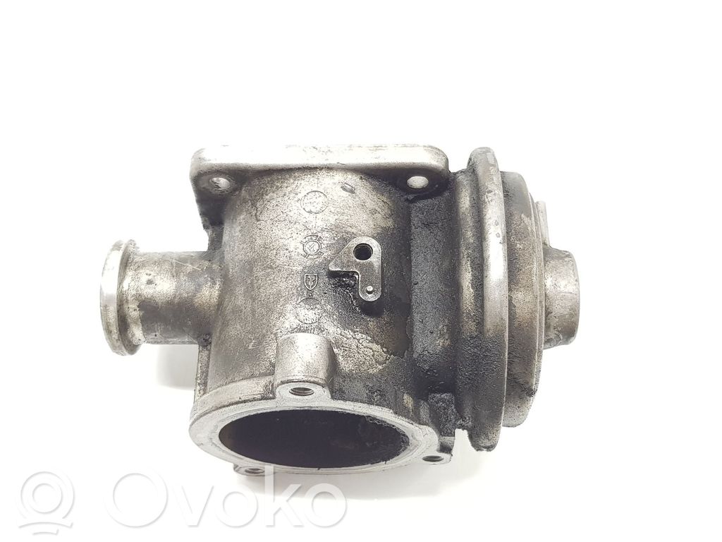 BMW 3 E90 E91 EGR valve 