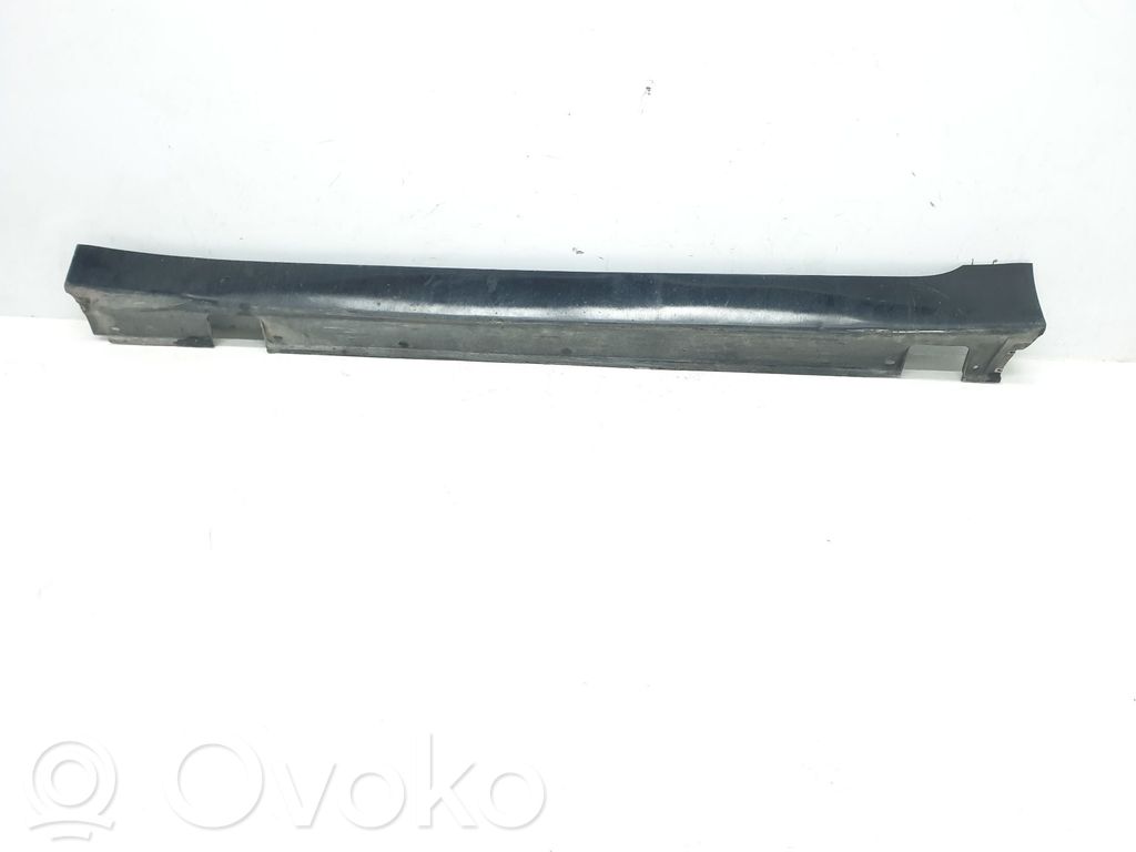 BMW 5 E60 E61 Slenksčio dalis 