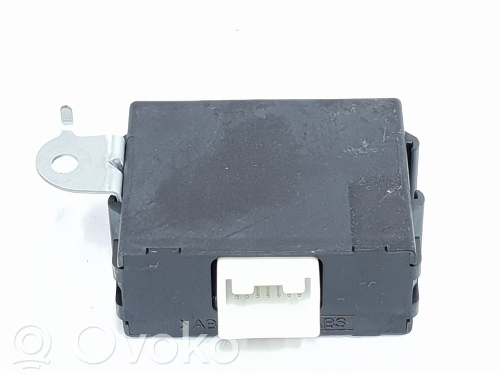 Toyota Land Cruiser (J120) Alte unități/module de control 
