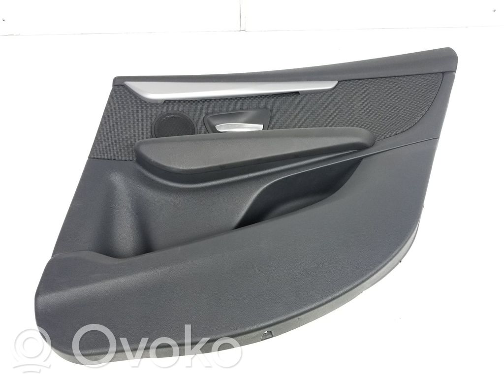 BMW 2 F46 Boczki / Poszycie drzwi tylnych 
