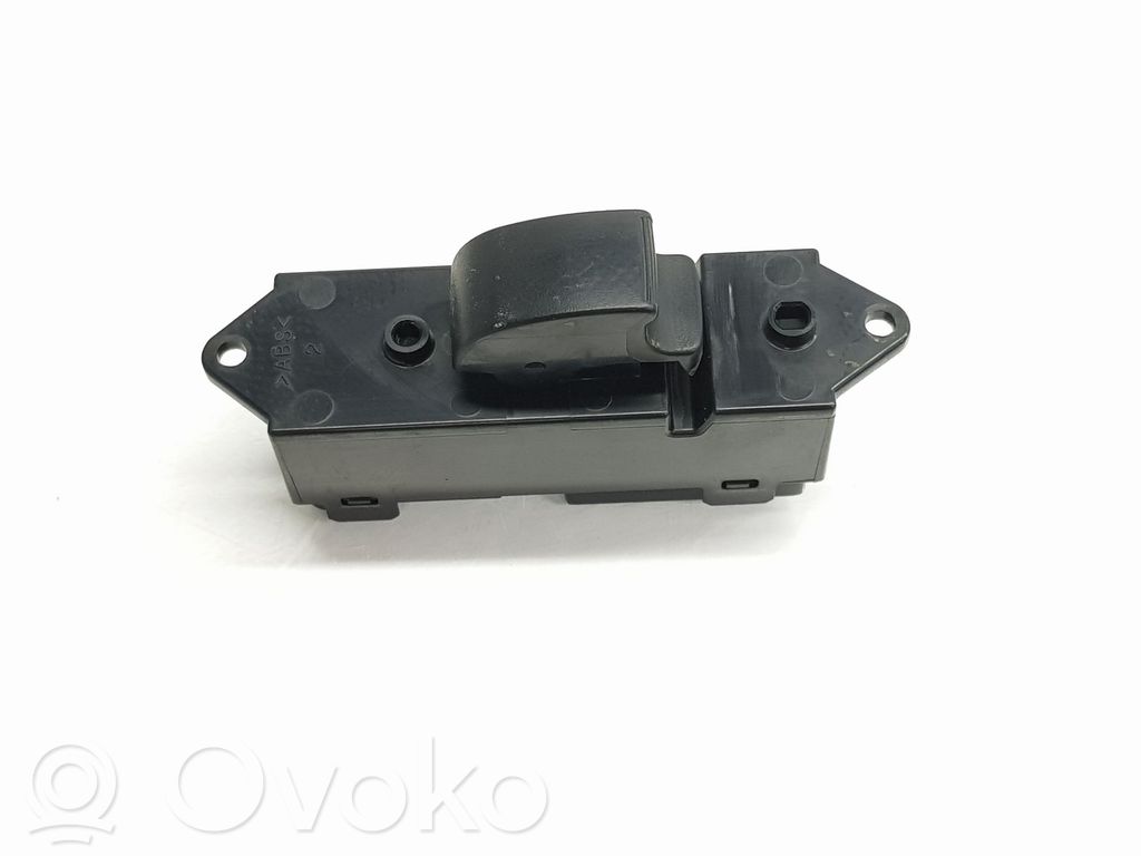 Interruptor del elevalunas eléctrico   MR587956,MR587956