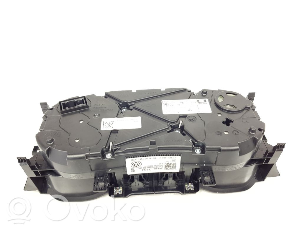 Volkswagen Polo VI Tachimetro (quadro strumenti)