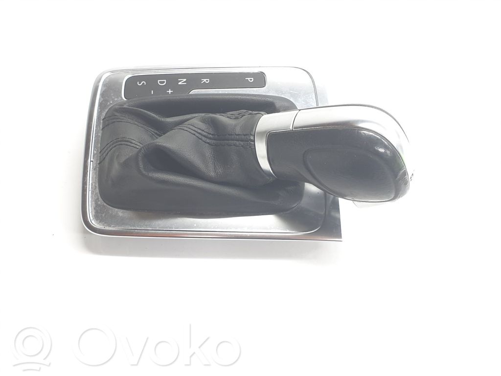 Volkswagen PASSAT B7 Rivestimento in pelle/manopola della leva del cambio