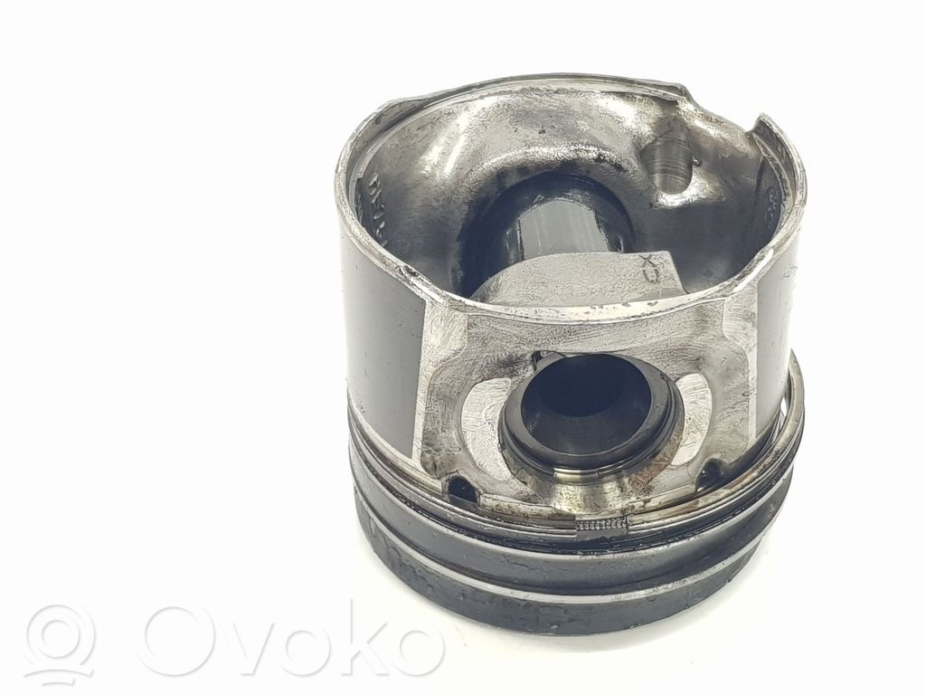 Ford Transit Courier Piston 