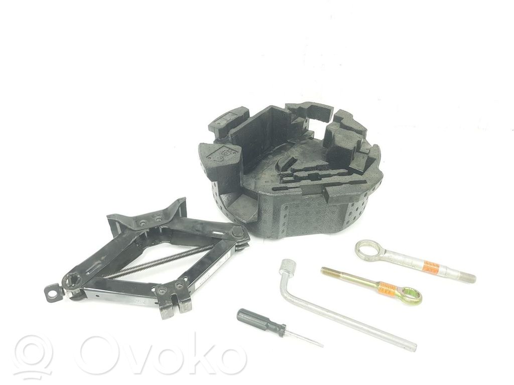Subaru Impreza III Cric di sollevamento 