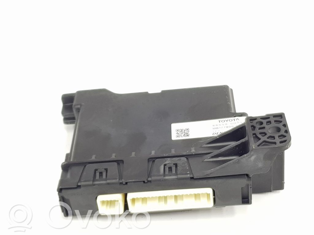 Toyota Yaris Sonstige Steuergeräte / Module 