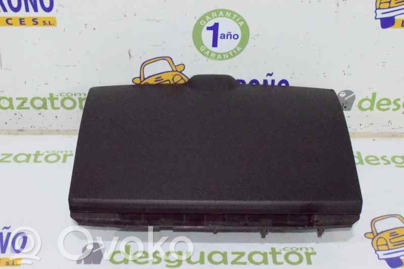 Daiktadėžė   51163422601