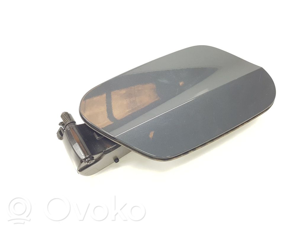 Volkswagen Golf VIII Tappo del serbatoio del carburante 
